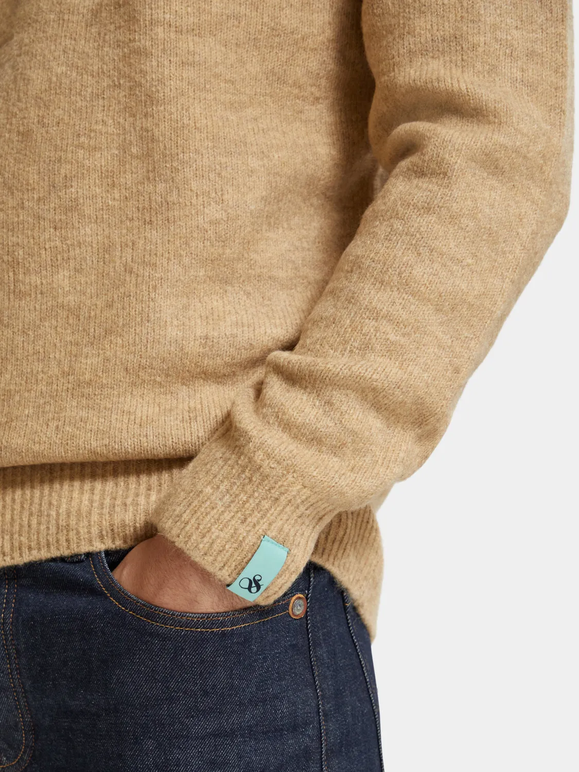 Classic melange pullover