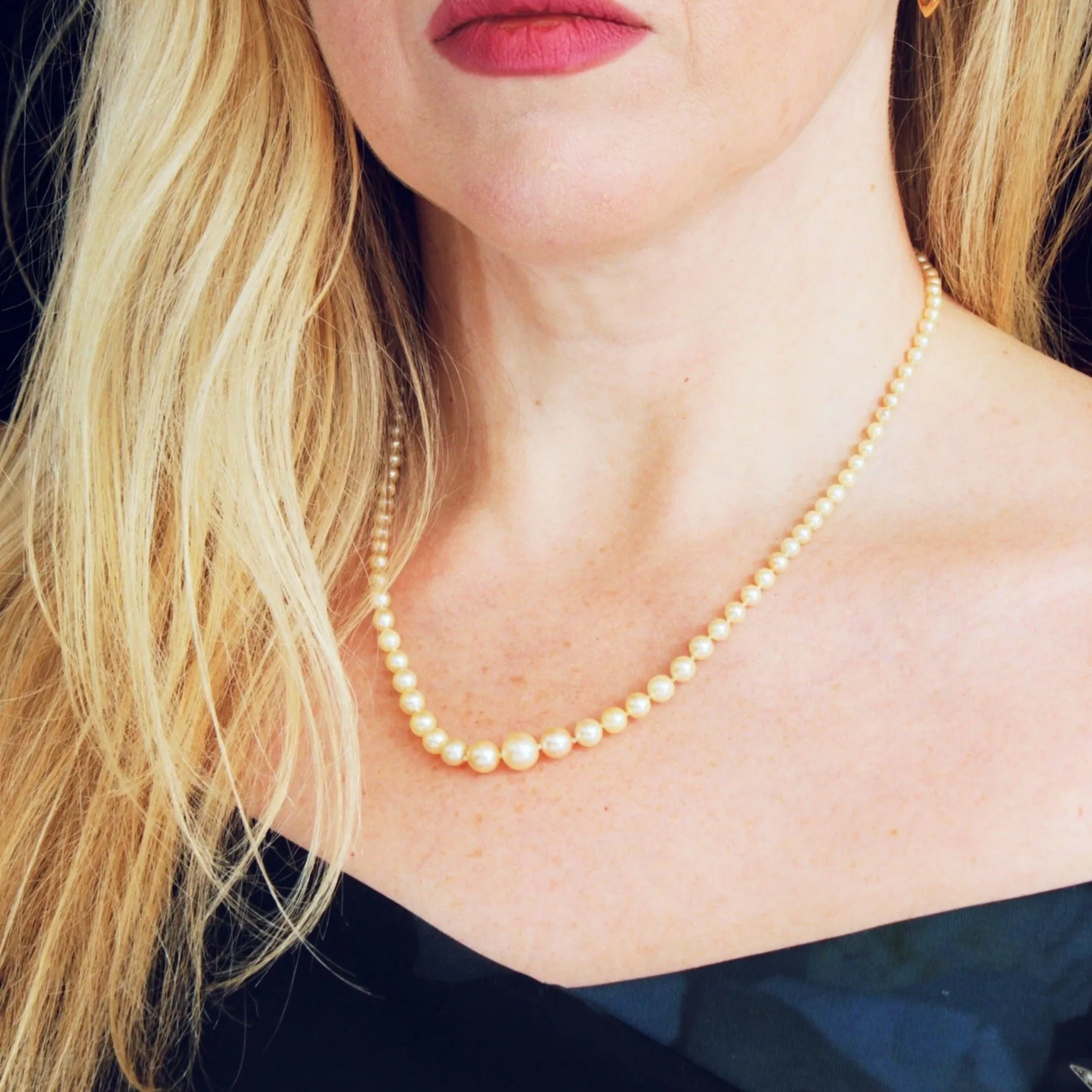 Natural Creamy Lustre Vintage Cultured Pearl Necklace